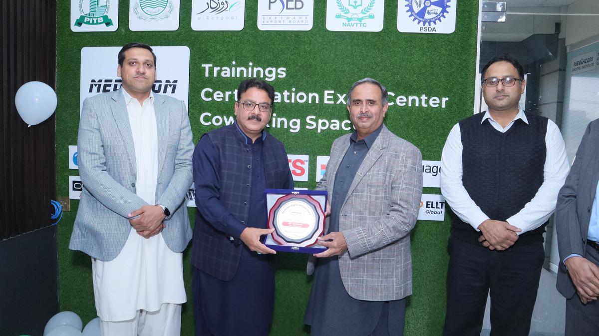 Award ceremony — PITB, PSEB, NAVTTC